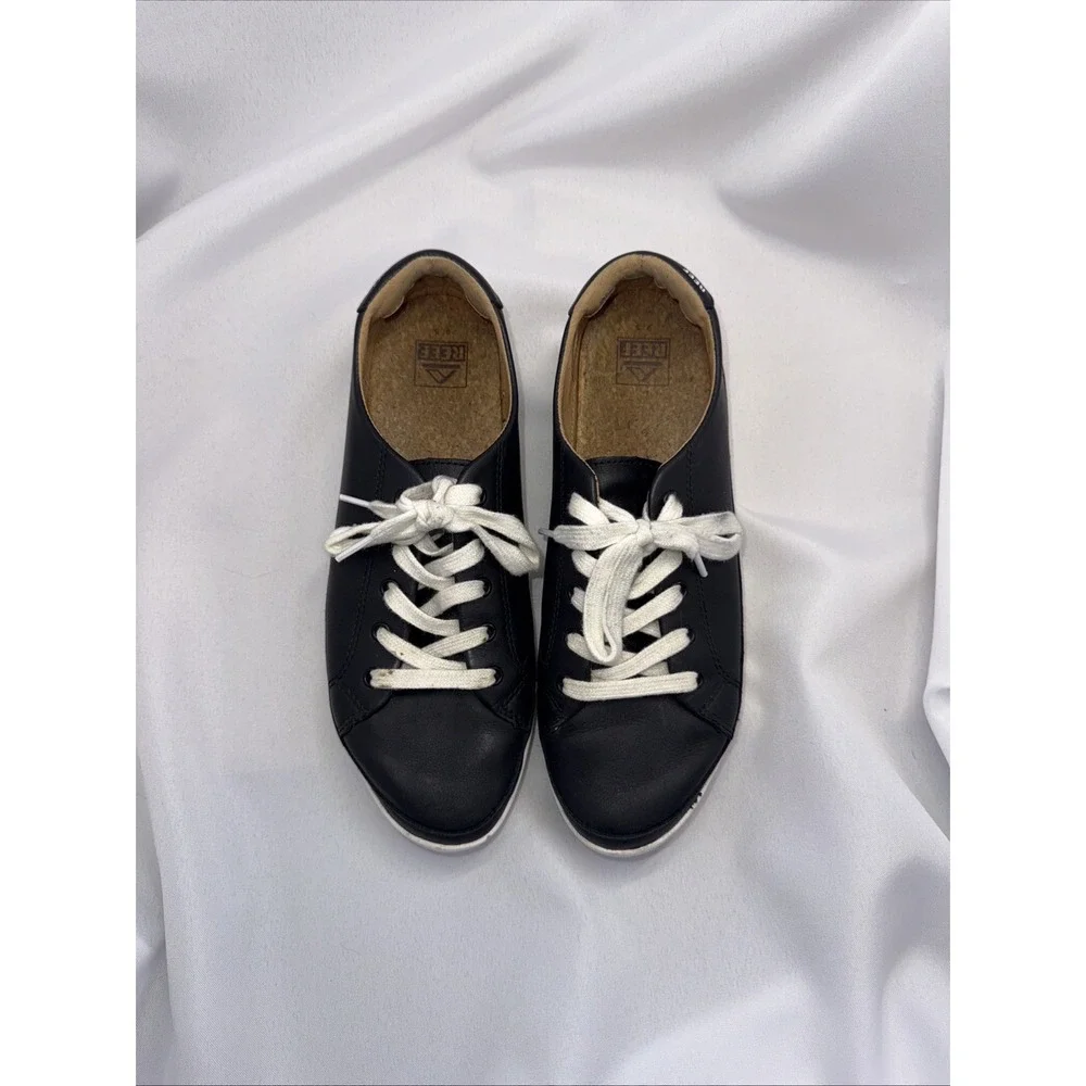 Reef Cushion Sunset Women's Sneakers‎ - Navy & White - Size 9.5